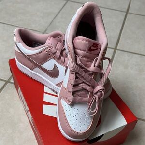 BRAND NEW Nike Dunk Low GS Pink and White Sneakers